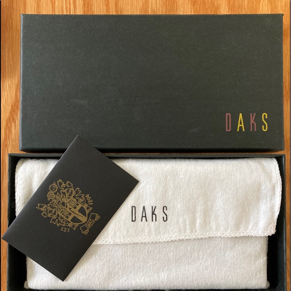 Daks London (Daks) wallet (NEW)